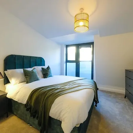 Hotwells Flat 7- Hopewell *