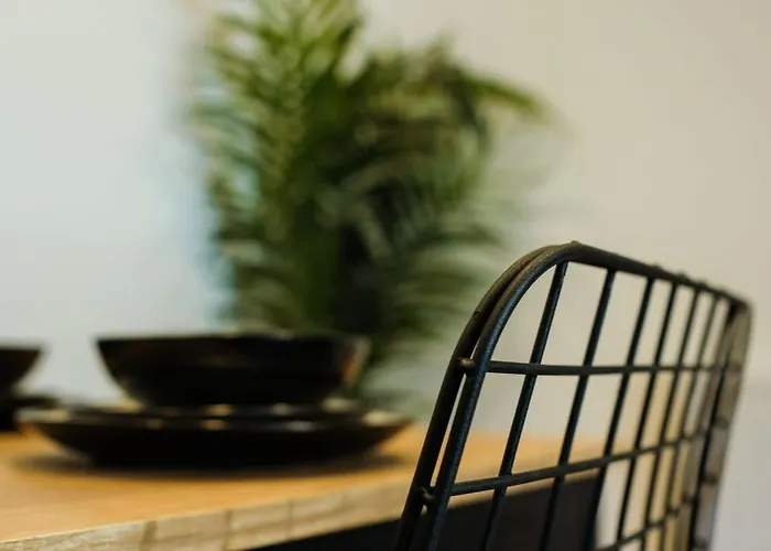 Hotwells Flat 7- Hopewell Bristol