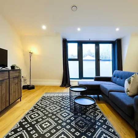 Hotwells Flat 7- Hopewell * Bristol